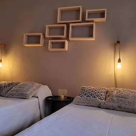 Casa Roque Funes, Ubicado En Cerro De Las Rosas Cordoba, Ofrece, Asador, Pileta, Cercanias, Estadio Kempes, Aeropuerto Ambrosio Taravella, Orfeo Superdomo, Sanatorio Allende, Casa Con 2 Departamentos Individuales Y Areas Comunes Córdoba Exterior foto